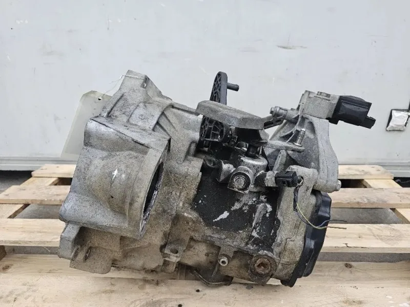 Cambio MHZ 0A4300046S Volkswagen Caddy IV 2011