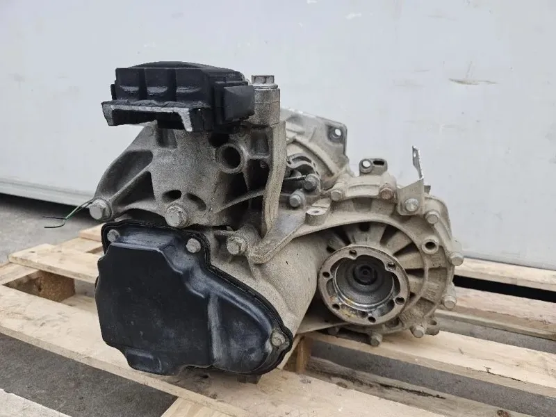 Cambio MHZ 0A4300046S Volkswagen Caddy IV 2011