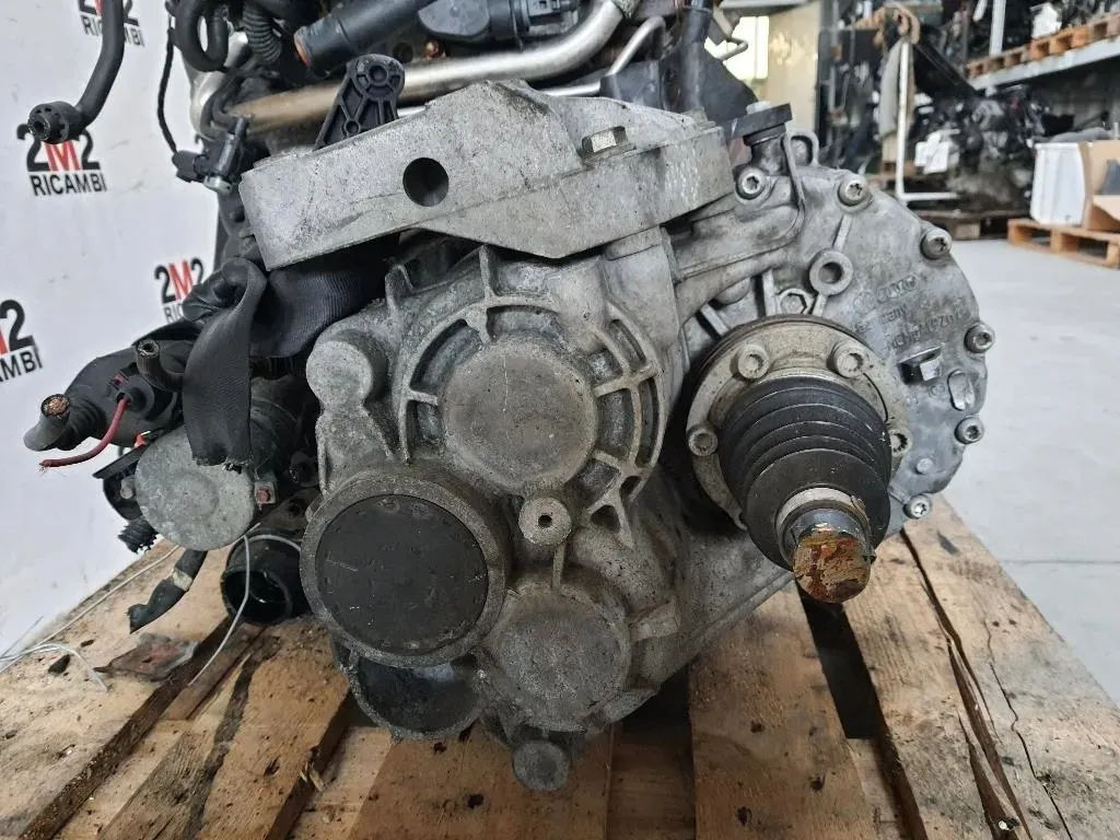 Cambio BMM 0AF300042H Volkswagen GOLF V 2004