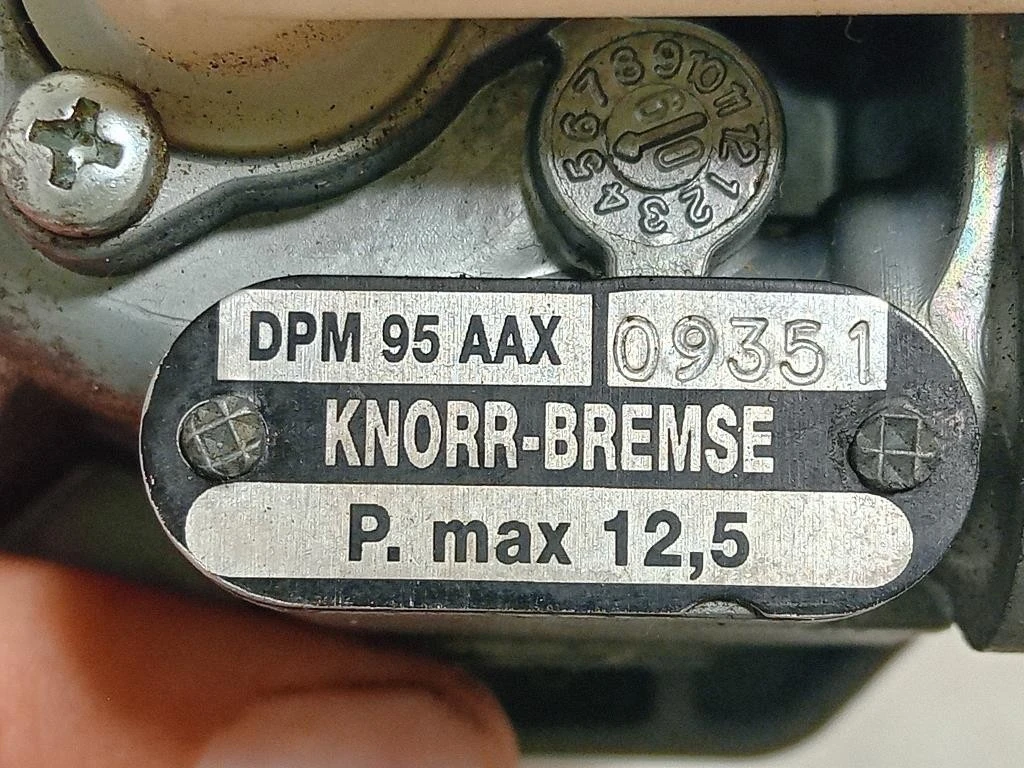 LEVA Freno A MANO POST DPM95AAX Iveco Daily C II 2009