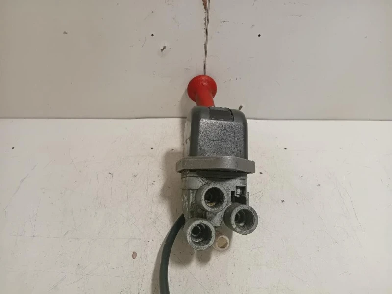 LEVA Freno A MANO POST DPM95AAX Iveco Daily C II 2009