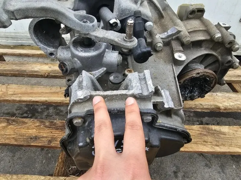 Cambio TKV 0A4300054F 6 MARCE MANUALE Volkswagen GOLF VII 2017