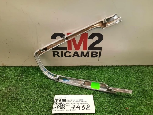 Listello Abbellimento Porta ANT SX 31837149 Volvo V40 II 2012