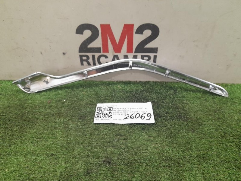 Listello Abbellimento Porta POST DX A1767301222 Mercedes Classe A W176 2015