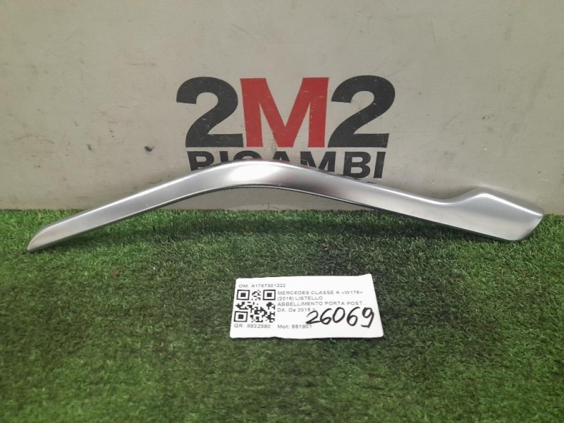 Listello Abbellimento Porta POST DX A1767301222 Mercedes Classe A W176 2015