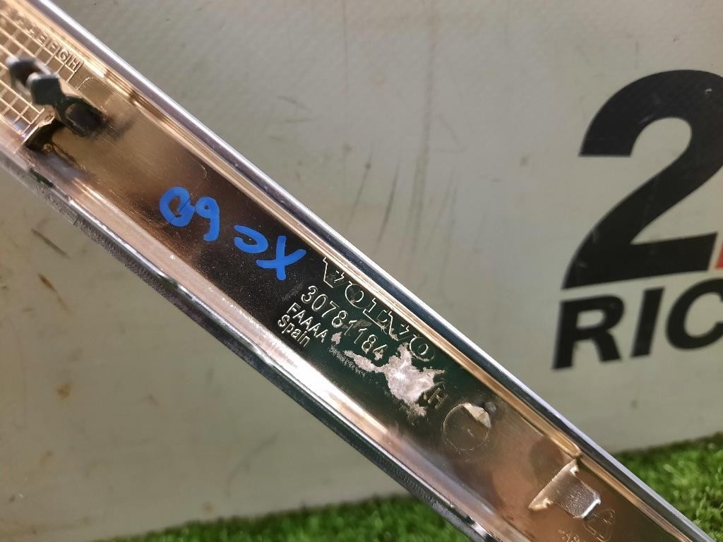 Listello Abbellimento Porta POST DX 30781184 Volvo XC60 I 2009