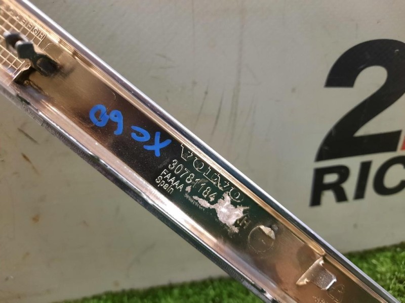 Listello Abbellimento Porta POST DX 30781184 Volvo XC60 I 2009