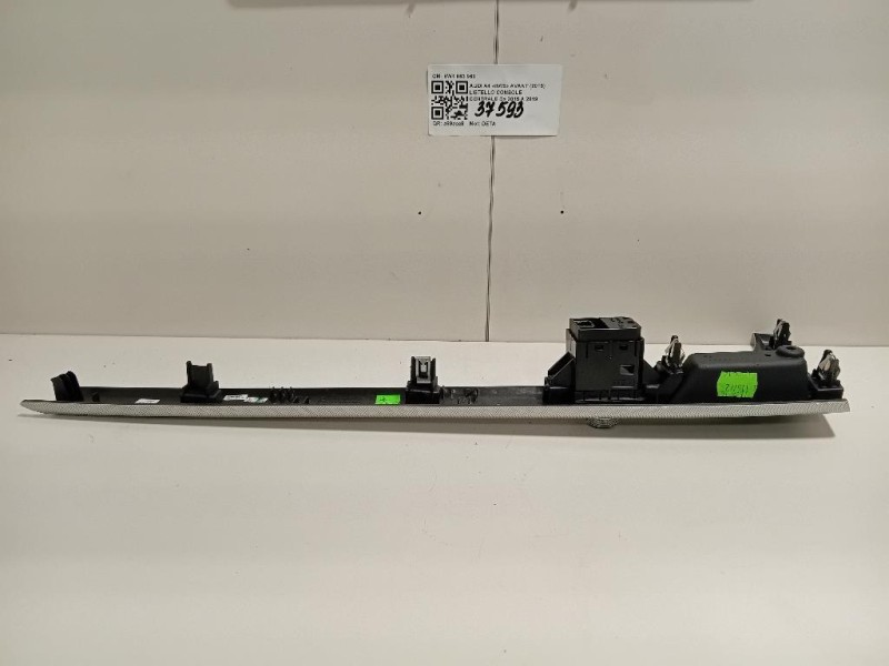Listello Console Centrale 8W1863969 8W1863969 Audi A4 8W5 Avant 2015