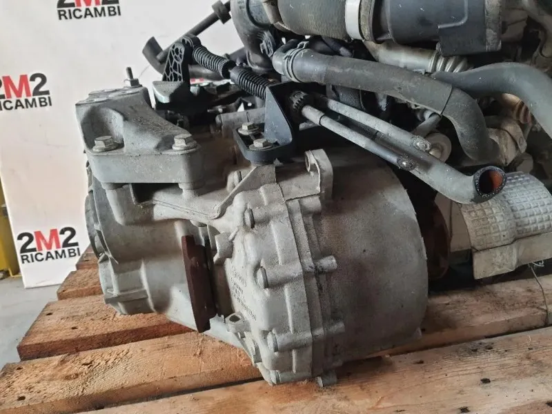 Cambio CFFB 02Q300050E Volkswagen Passat VI 2011