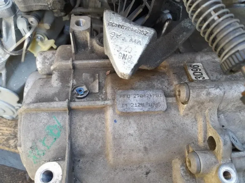 Cambio CFFB 02Q300050E Volkswagen Passat VI 2011