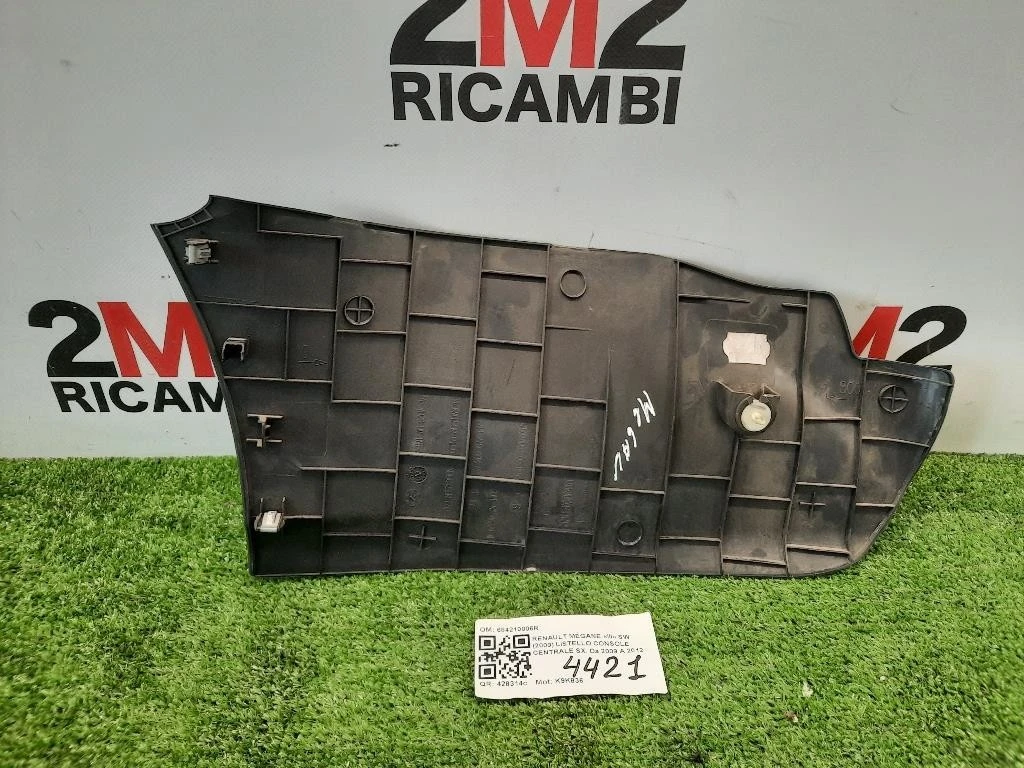 Listello Console Centrale SX 684210006R LISTELLO SX Renault Mégane III SW 2009