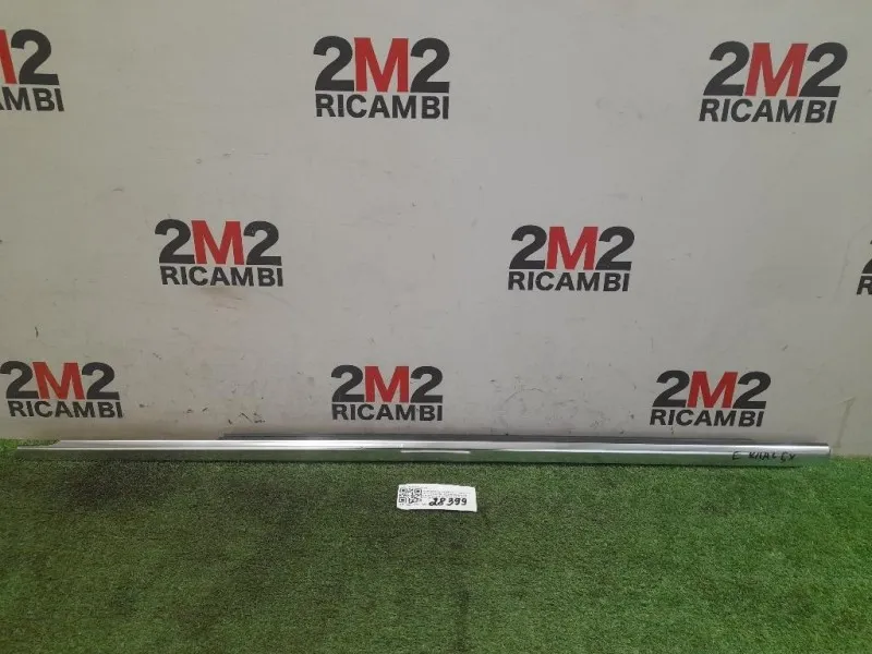 Listello Cristallo Fisso Porta SX A2137200124 CROMATURA PORTA ANT SX Mercedes Classe E W213 2016