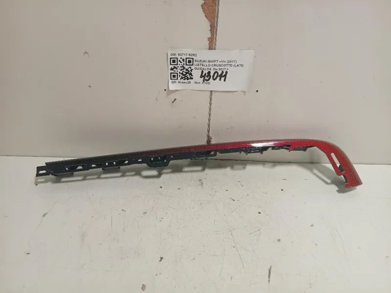 Listello Cruscotto LATO Guida DX 83717-52R2 Suzuki Swift VI 2017