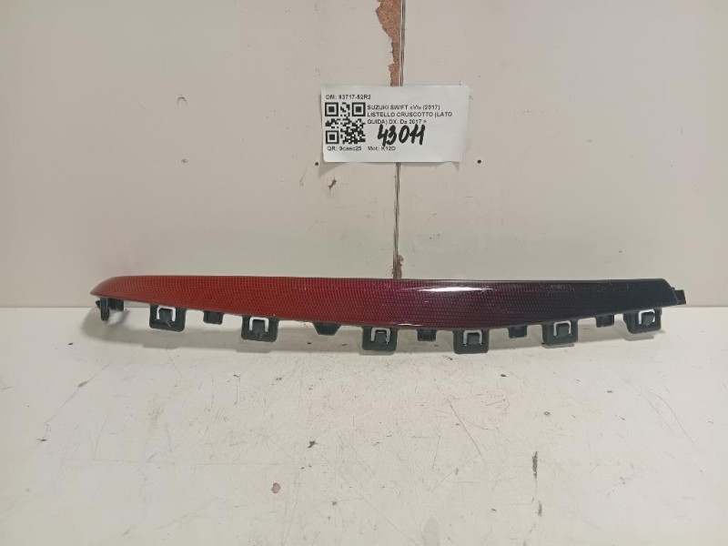 Listello Cruscotto LATO Guida DX 83717-52R2 Suzuki Swift VI 2017