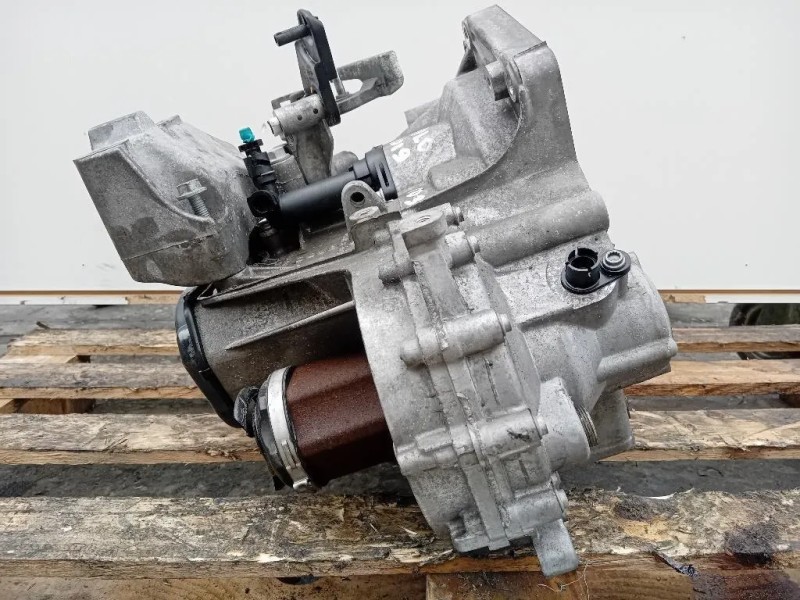 Cambio SJD 5 MARCE MANUALE Volkswagen POLO VII 2017