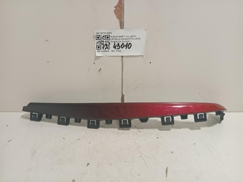 Listello Cruscotto LATO Guida SX 83727-52R2 Suzuki Swift VI 2017