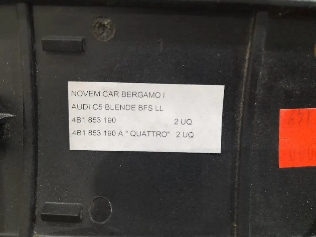 Listello Cruscotto LATO Passeggero DX 4B1853190A Audi A6 4B 1997