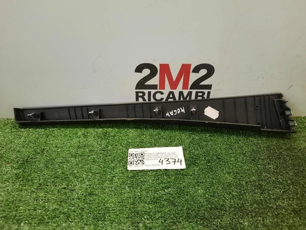 Listello Cruscotto LATO Passeggero DX 682110003R Renault Mégane III SW 2009