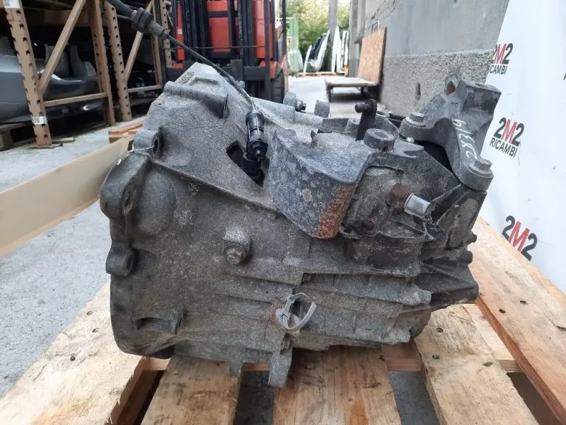 Cambio 6M2R-7F096-E0 D4204T Volvo S40 II 2004