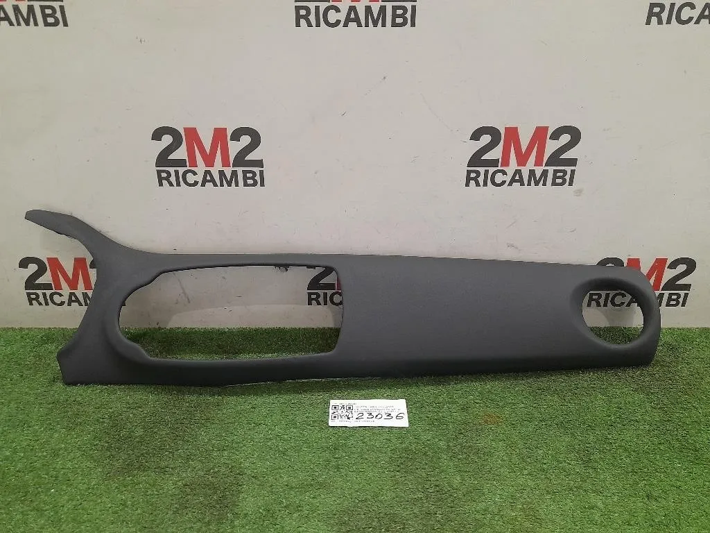 Listello Cruscotto LATO Passeggero DX 554700D090 Toyota Yaris IV 2017
