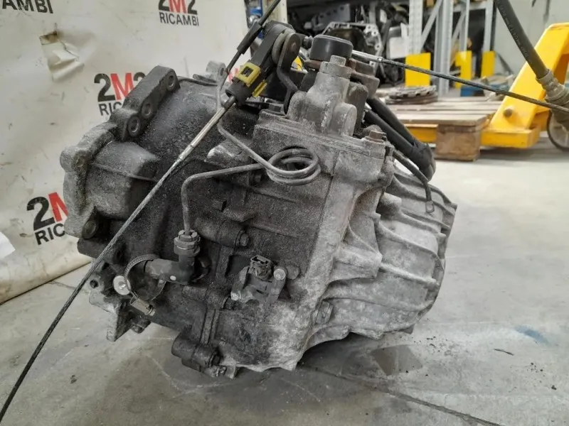 Cambio D5204T6 D66R7002AA Volvo V40 II 2012