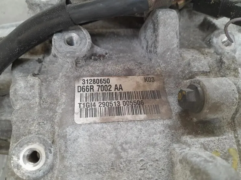 Cambio D5204T6 D66R7002AA Volvo V40 II 2012