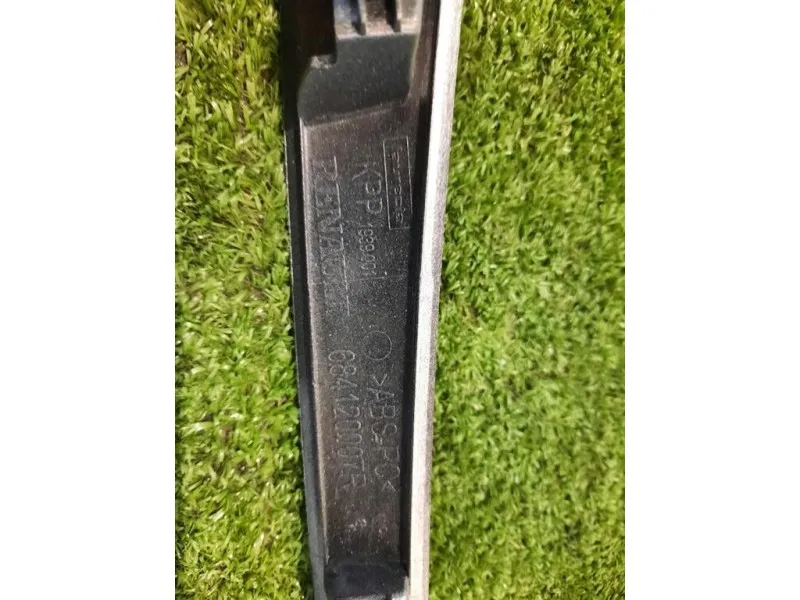 Listello Cruscotto Parte Centrale 684120007R LISTELLO Renault Mégane III SW 2009