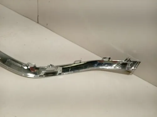 Listello Decorazione Paraurti ANT LISTELLO DECORAZIONE PARAURTI ANT Renault Captur II 2019