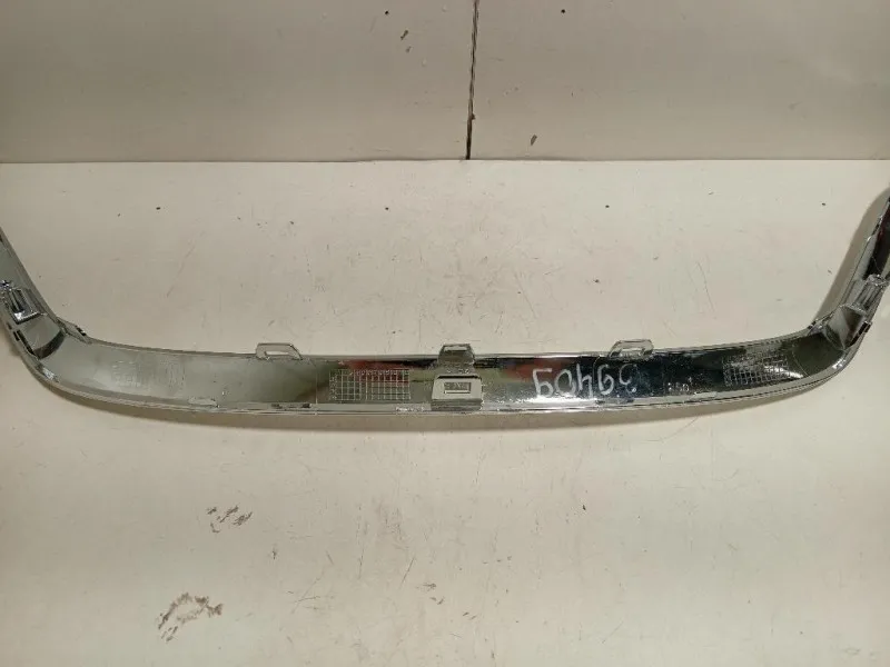 Listello Decorazione Paraurti ANT LISTELLO DECORAZIONE PARAURTI ANT Renault Captur II 2019