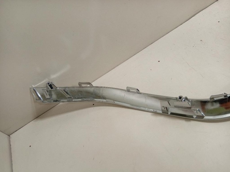 Listello Decorazione Paraurti ANT LISTELLO DECORAZIONE PARAURTI ANT Renault Captur II 2019