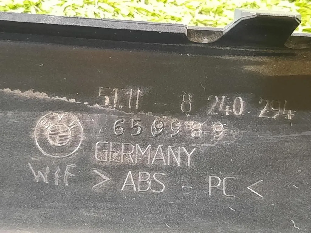 Listello Decorazione Paraurti ANT DX 5111-8 240 294 Bmw Serie 7 E65 2002