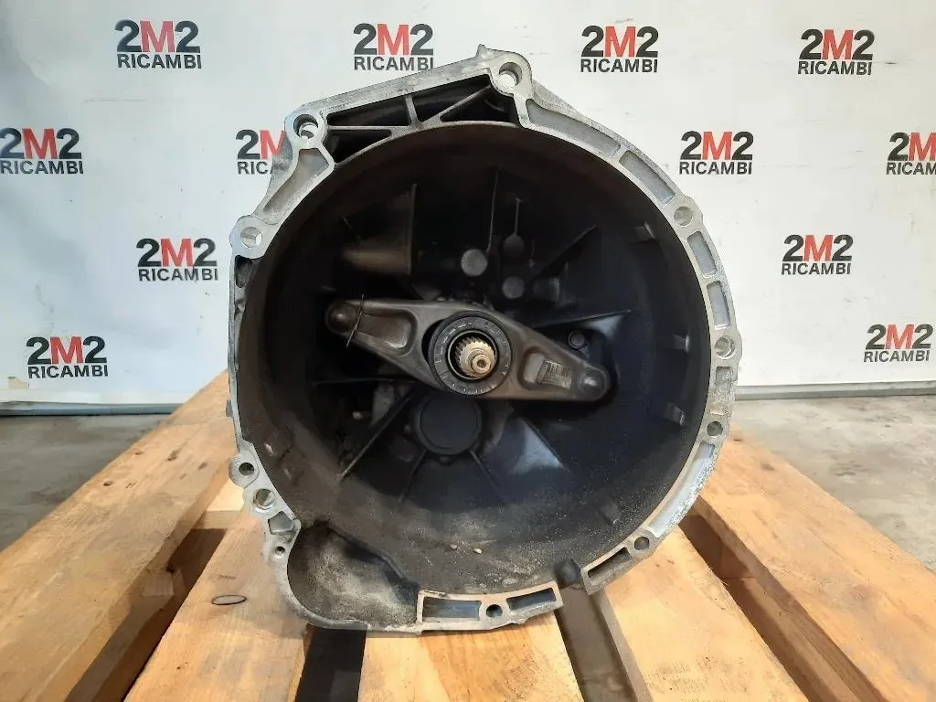 Cambio Revisionato 23008610983 6 MARCE MANUALE Bmw Serie 1 F20 Berlina 2012