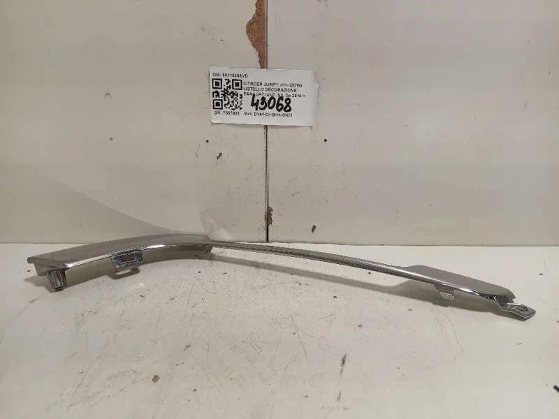 Listello Decorazione Paraurti ANT SX 98118266VD Citroen Jumpy IV 2016