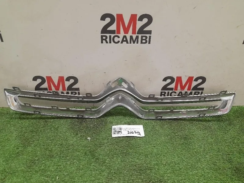 Listello Griglia Radiatore ANT 9801809777 Citroen C3 Picasso 2013