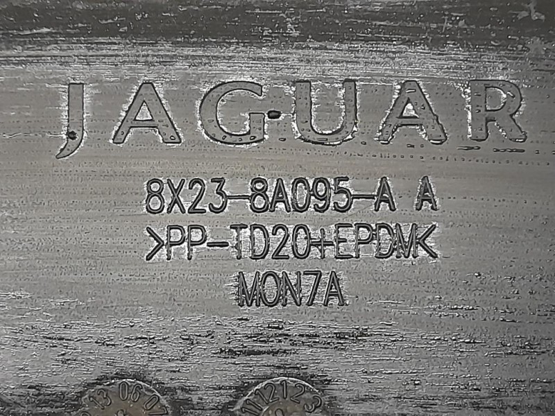 Listello Griglia Radiatore ANT 8X238A095A Jaguar XF I 2008