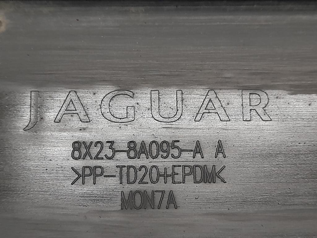 Listello Griglia Radiatore ANT 8X238A095A Jaguar XF I 2008