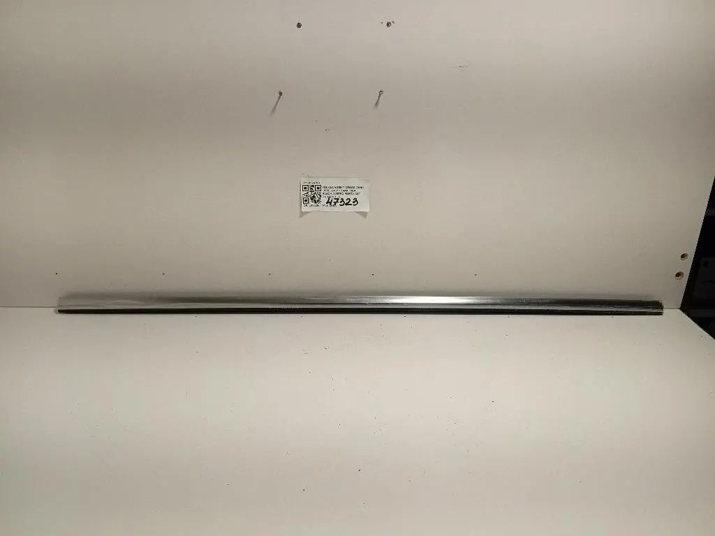 Listello Modanatura Raschiavetro Porta ANT DX 837476C Volkswagen T-cross 2019