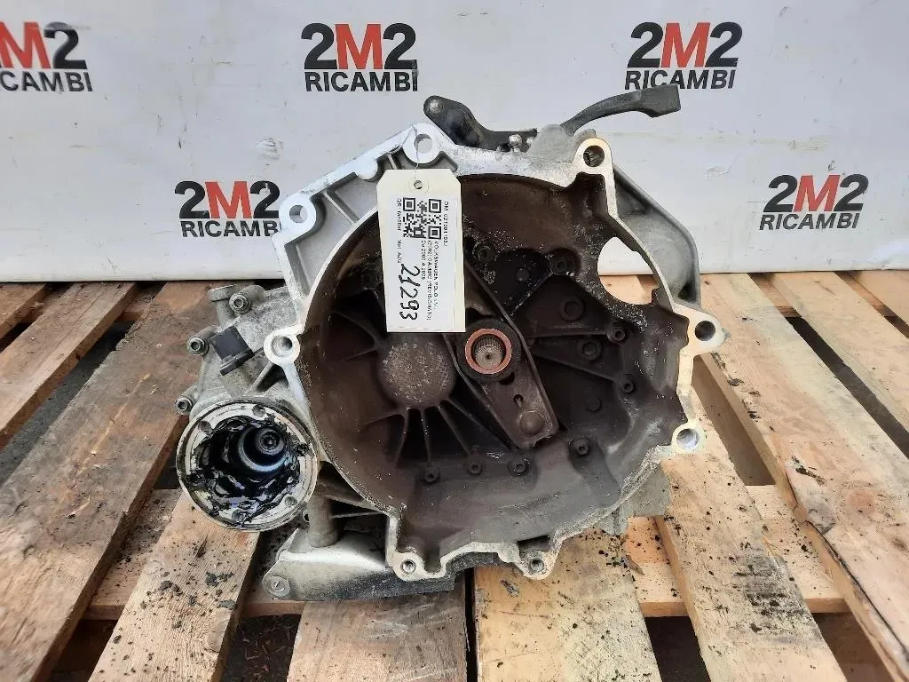 Cambio Revisionato 02T301103J Volkswagen POLO IV 2002