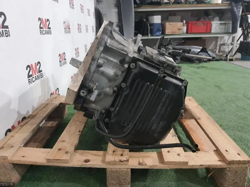 Cambio Revisionato D5204T2 31272377 Volvo V60 I 2010