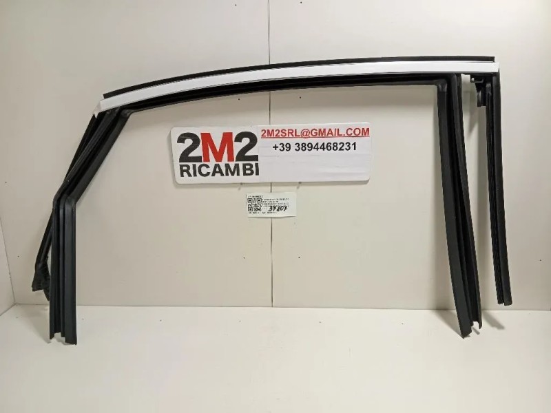 Canalina Scorrimento Cristallo Porta POST DX 9815692380 Citroen DS7 Crossback 2017
