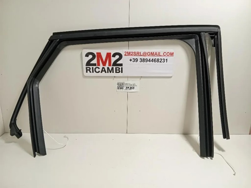 Canalina Scorrimento Cristallo Porta POST DX 98112467XT Peugeot 3008 II 2016