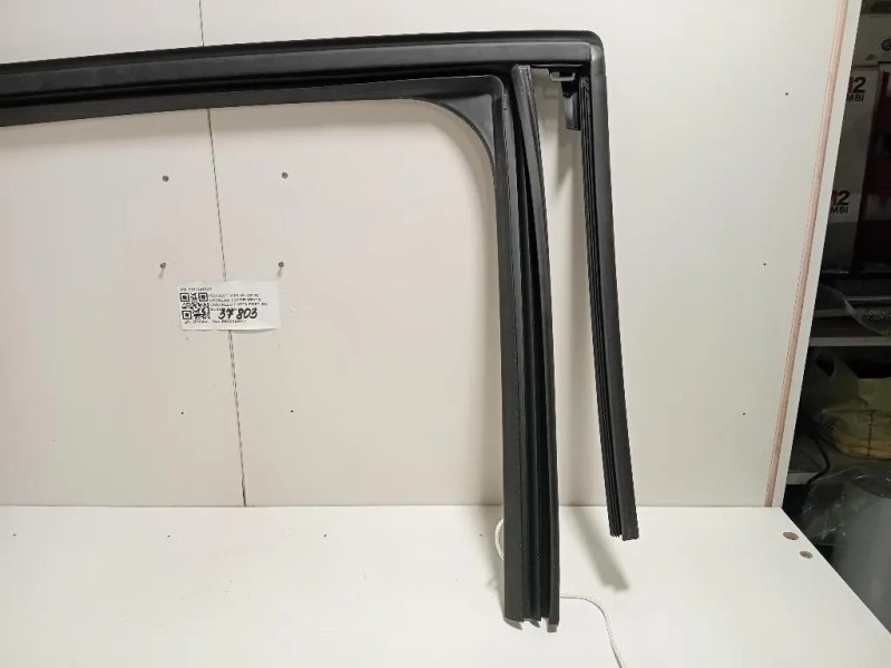 Canalina Scorrimento Cristallo Porta POST DX 98112467XT Peugeot 3008 II 2016