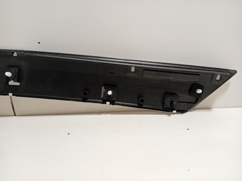 Listello Parafango POST DX 98270088VV Peugeot 5008 II 2017