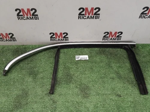 Listello Porta SUP POST DX A1777352200 Mercedes Classe A W177 2018