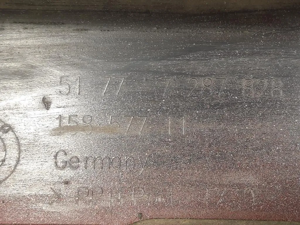 Listello Spoiler Sottoporta DX 51 77 7287 828 Bmw Serie 1 F20 Berlina 2012