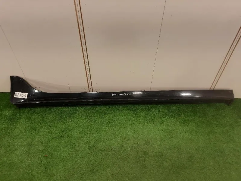 Listello Spoiler Sottoporta DX GX7M-101D56-A Jaguar XE 2015