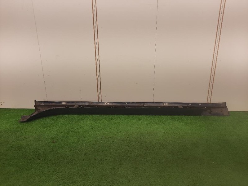 Listello Spoiler Sottoporta DX GX73-101D56-AEW Jaguar XE 2015