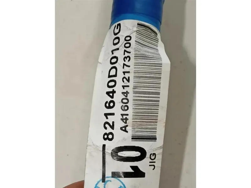 Caricabatteria 821640D010G Toyota Yaris IV 2017