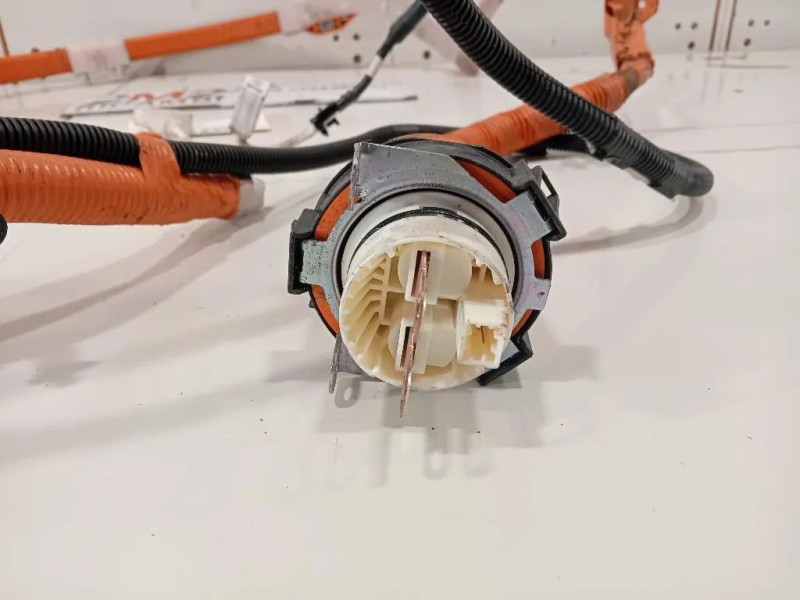 Caricabatteria CARICABATTERIA Toyota Yaris IV 2017