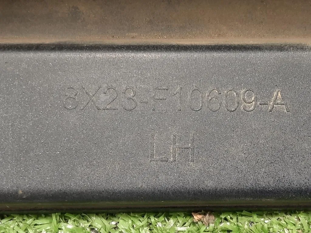 Listello Spoiler Sottoporta SX 8X23-F10609-A Jaguar XF I 2011